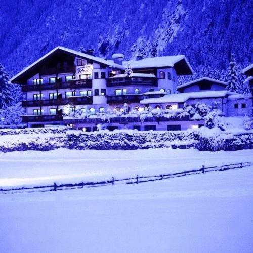 Apparthotel Koenig Mayrhofen Bagian luar foto