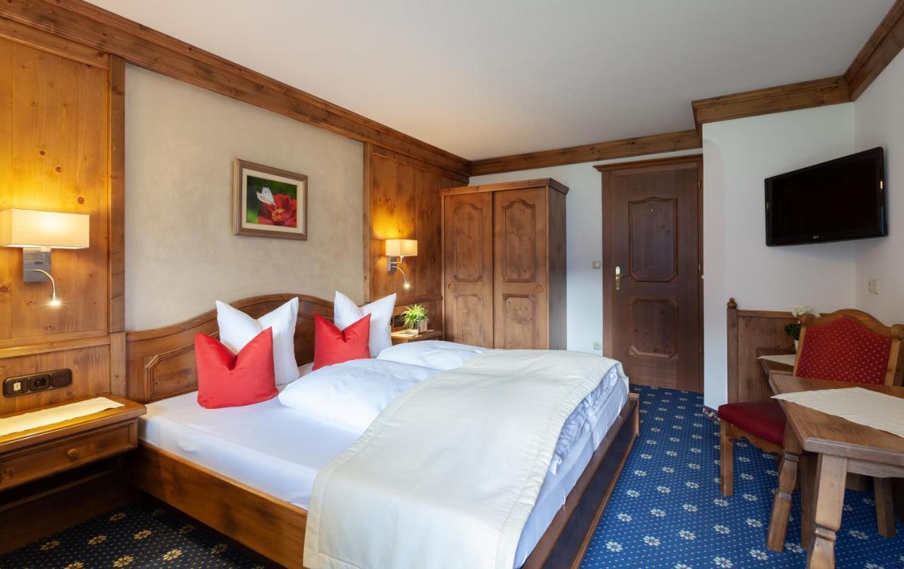 Apparthotel Koenig Mayrhofen Bagian luar foto